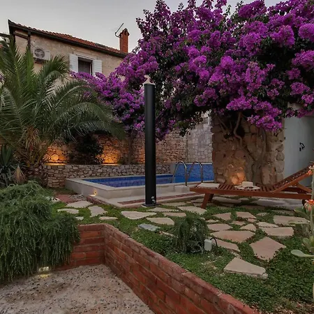 Casa vacanze Beautiful In Sutivan