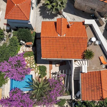 Beautiful In Sutivan