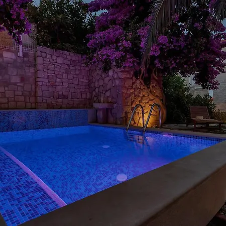 Nyaraló Beautiful In *