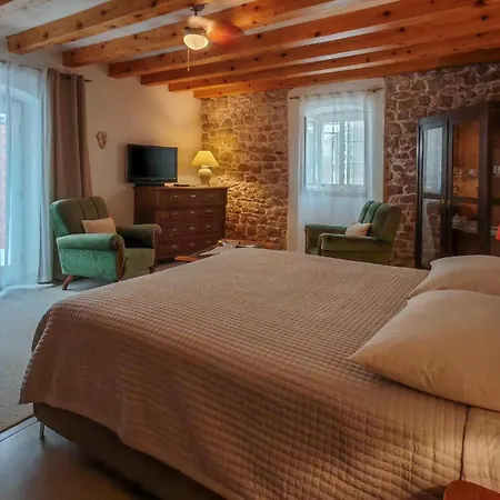 Beautiful In * Sutivan